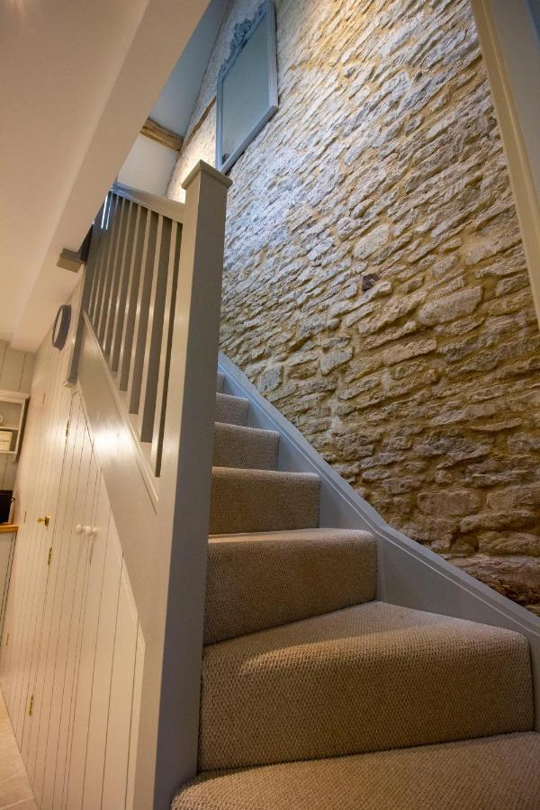 The Potting Shed, 5* Luxury Escape Cirencester Exterior foto